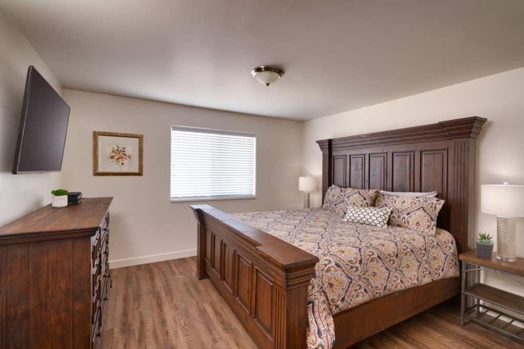 5D New Redcliff Condo, Pool & Hot Tub Moab Esterno foto