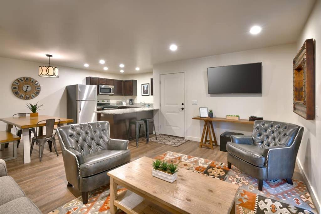 5D New Redcliff Condo, Pool & Hot Tub Moab Esterno foto
