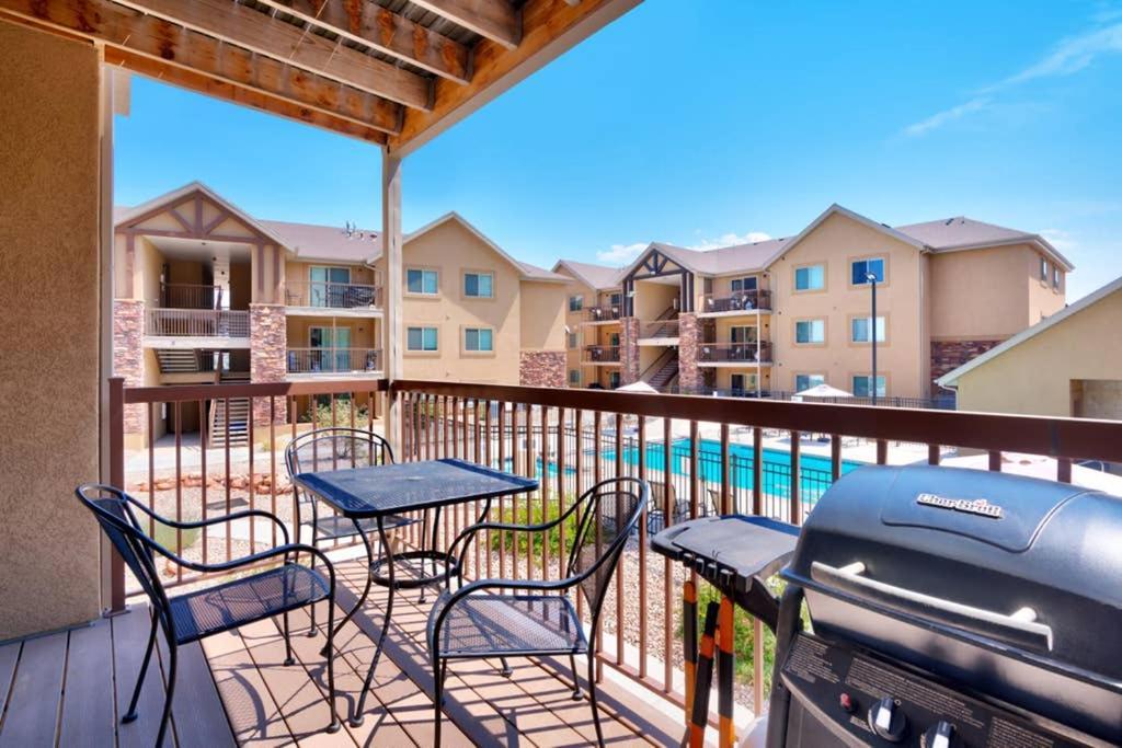 5D New Redcliff Condo, Pool & Hot Tub Moab Esterno foto